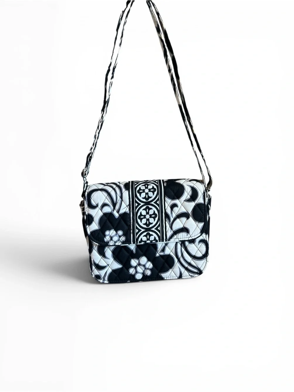 Vera Bradley Night & Day Quilted Cotton Crossbody Bag (Black White) - EUC